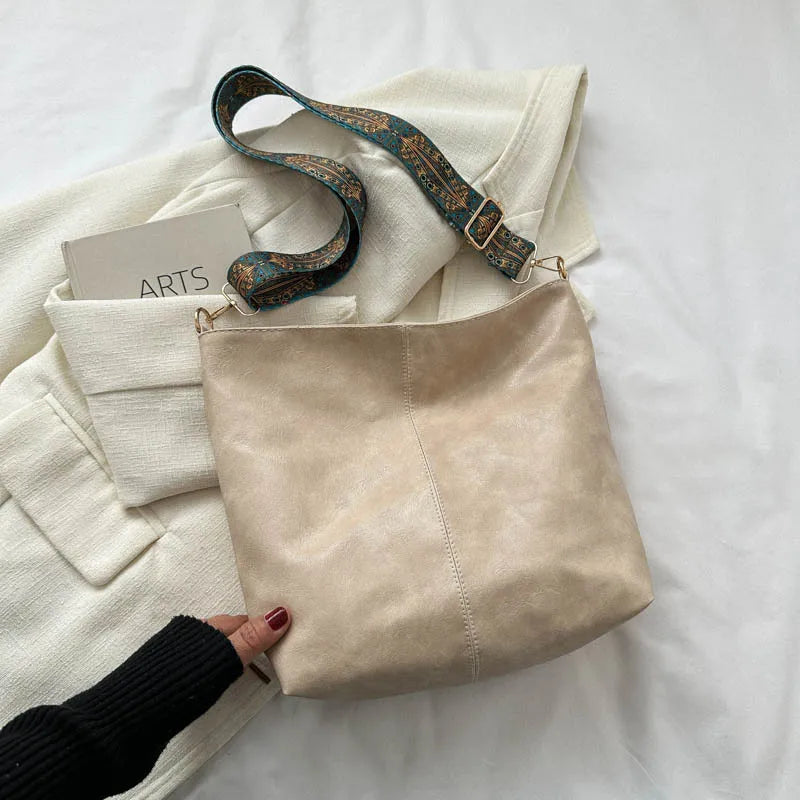 Breloque vintage de Chelsey | Sac à bandoulière en cuir