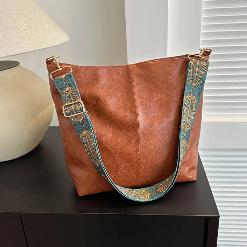 Breloque vintage de Chelsey | Sac à bandoulière en cuir